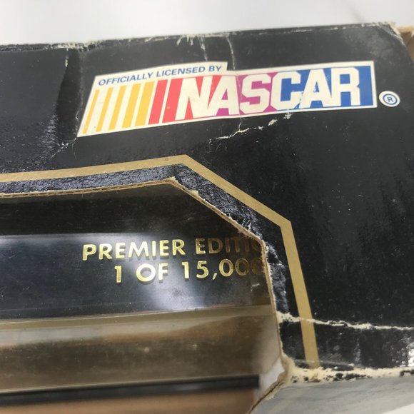 Racing Champions 1993 Premier Edition Serial #14818 Davey Allison 28 Transporter - Picture 13 of 13